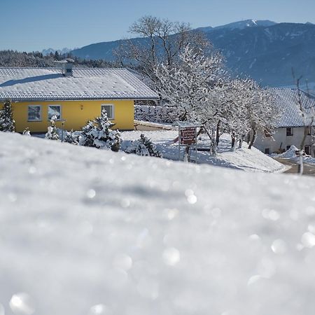 Appartament Eichnerhof Chienes Exteriör bild